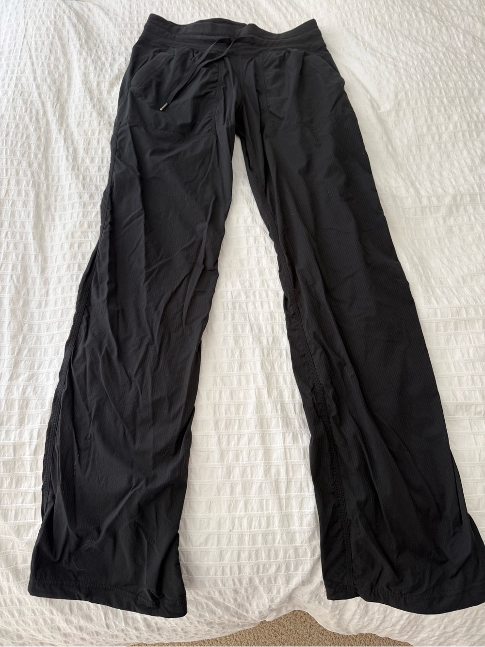 Lululemon Studio Pants: 6 long